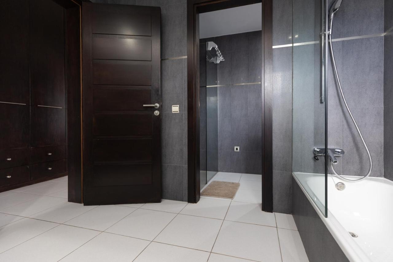 Villa Serenity Tias Luaran gambar