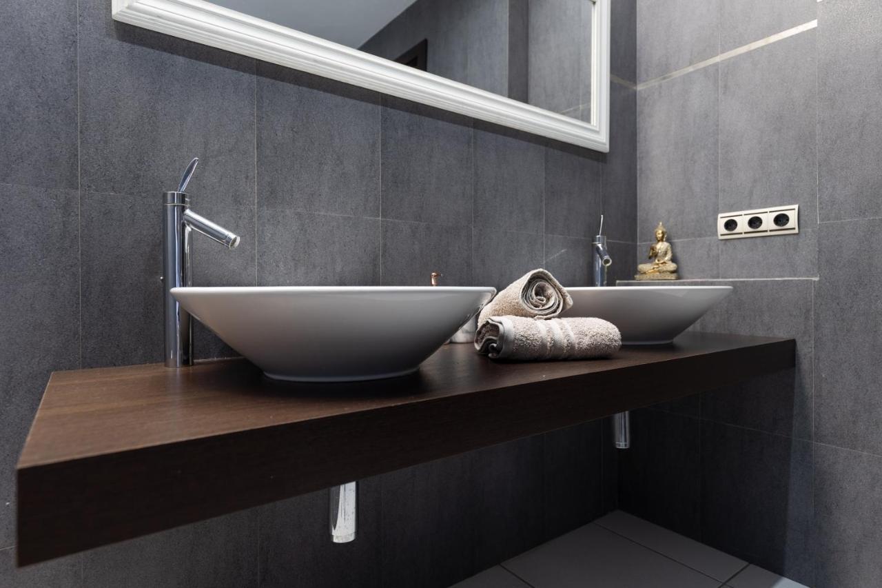 Villa Serenity Tias Luaran gambar