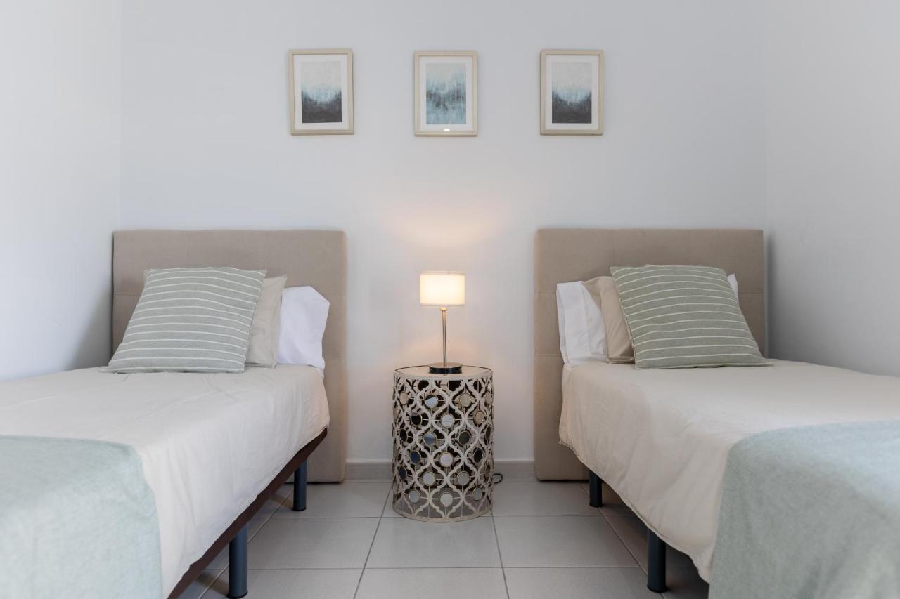 Villa Serenity Tias Luaran gambar